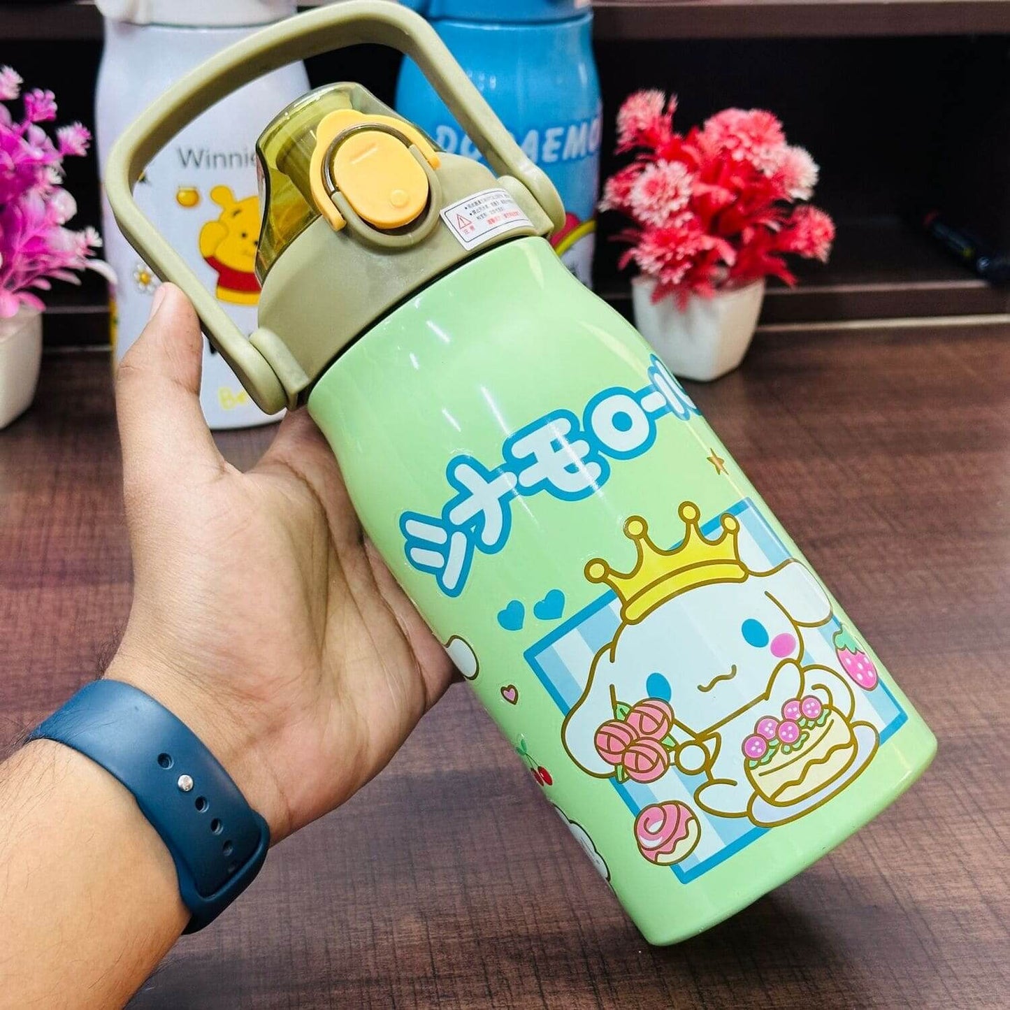 Character Water Bottles Hot and Cool - 1 Litre